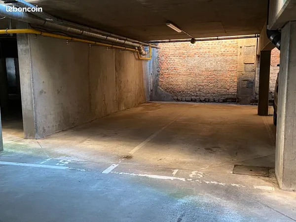 Parking / Box moto 