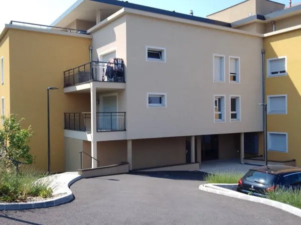 Appartement 3 pièces 63 m² 
