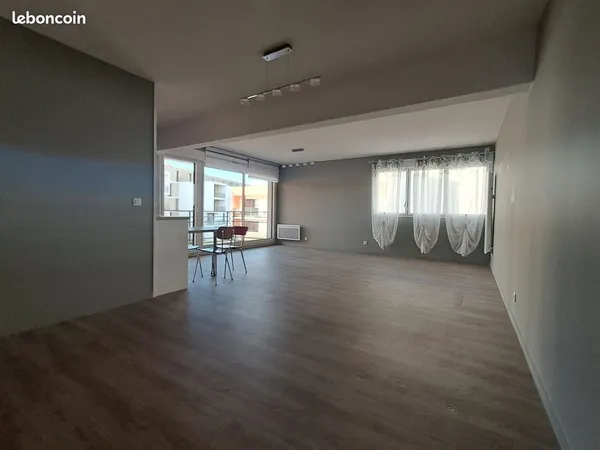 Appartement 3 pièces 80 m² 