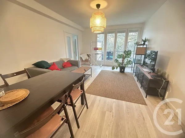 Appartement 5 pièces 84 m² 