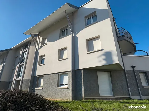 Studio 1 pièce 26 m² 