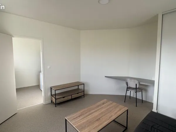 Studio 1 pièce 26 m² 