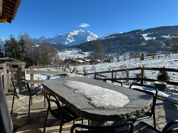 Megève - Combloux - Chalet - 4 chambres - 200 m2 - Terrain 1 500 