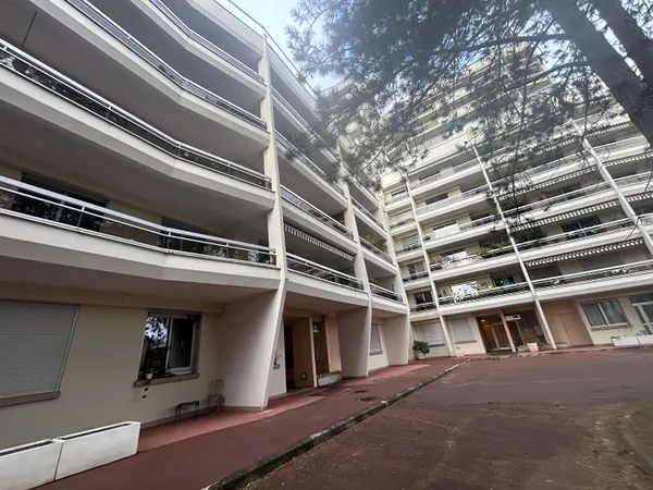 Appartement Nogent Sur Marne 4 pièce(s) 94.28 m2 