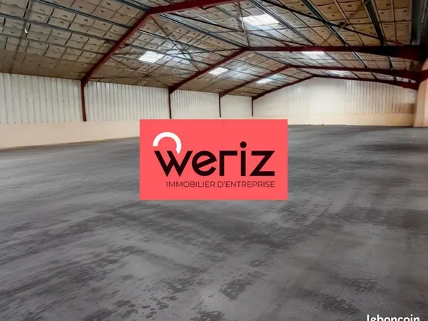 Local industriel 650 m² 