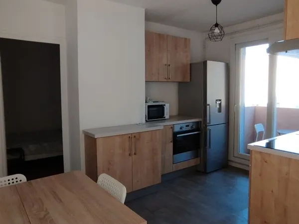 Appartement 4 pièces à Saint-Martin-d'Hères 