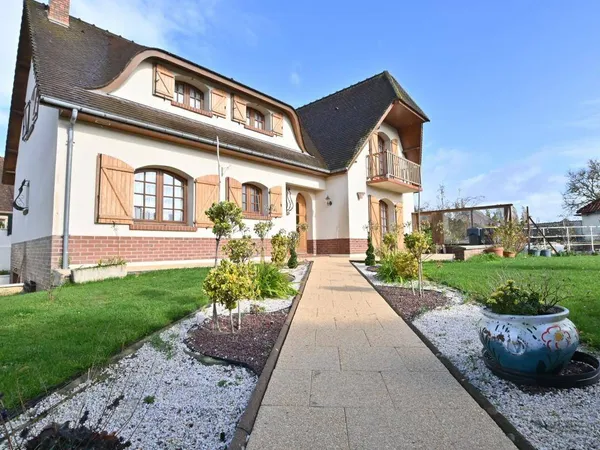 Maison 5 pièces 164 m² 