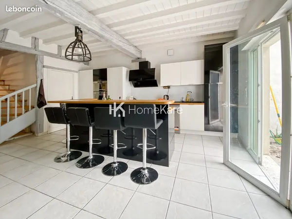 Maison 6 pièces 180 m² 