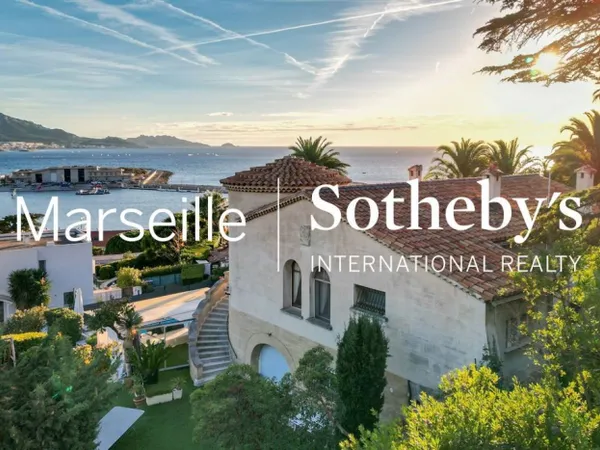 Marseille 7ème, Corniche Kennedy - Villa vue sur mer et terrain 