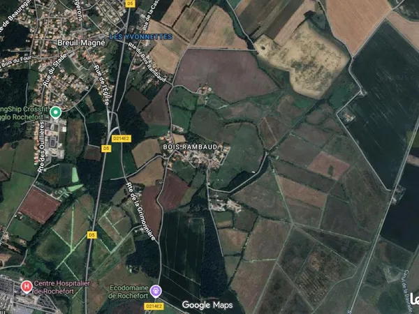 Terrain 164599 m² BREUIL MAGNE 