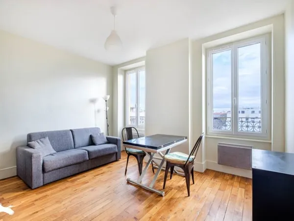 Appartement de 2 pièces principales 