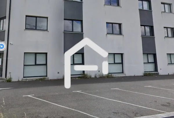 A louer: local commercial de 252 m2 a Toulouse 