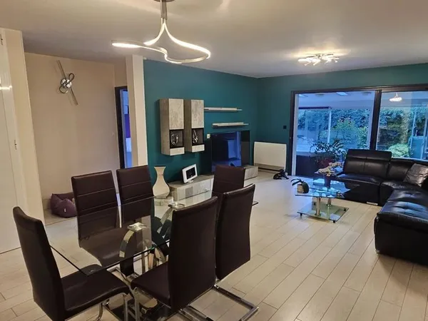 Villa 5 pièces 155 m² 