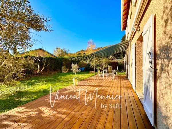 Maison 7 pièces 140 m² 