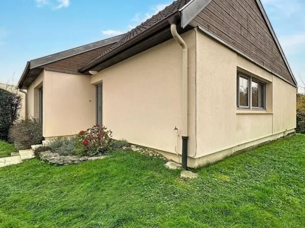Pavillon 6 pièces 104 m² 
