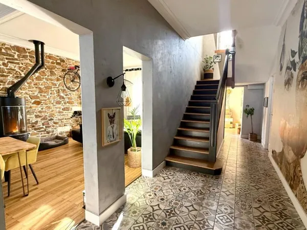 Maison 7 pièces 170 m² 