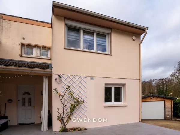 Maison avec jardin 