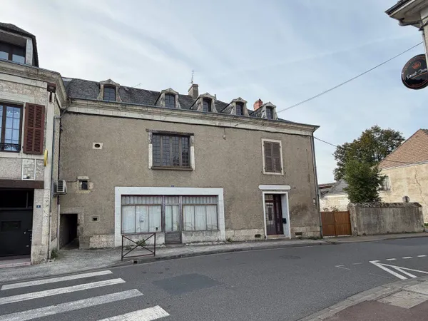 Maison 1 pièce 500 m² 