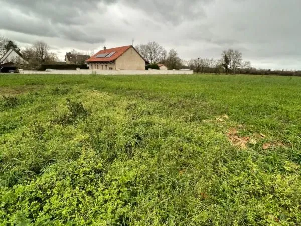 Terrain 1 035 m² L Abergement Sainte Colombe 