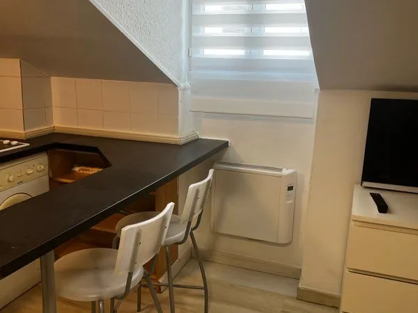 Studio meublé, 13 m² 