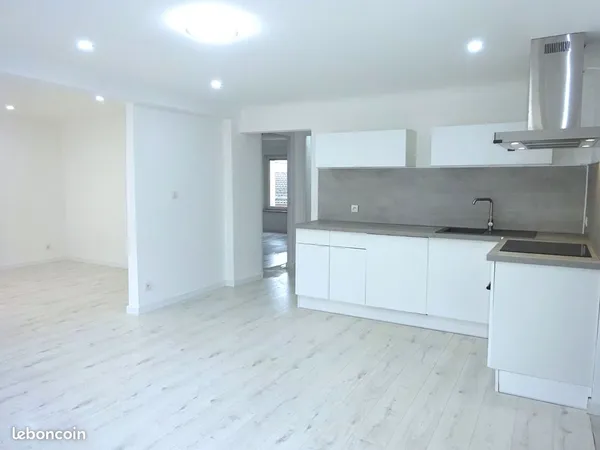 Appartement 3 pièces 81 m² 