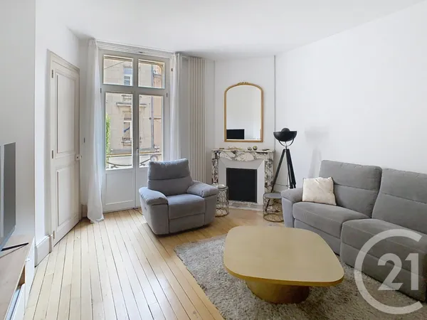Appartement 3 pièces 92 m² 