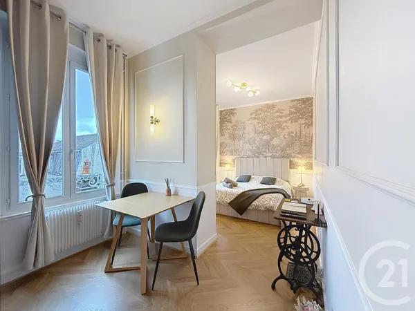 Studio 2 pièces 25 m² 