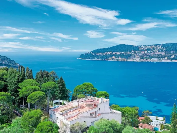 VILLA ART-DÉCO AVEC VUE MER 