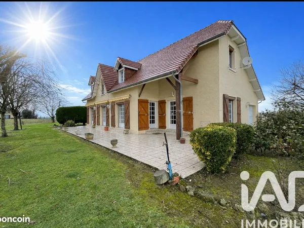 Maison 4 pièces 162 m² 