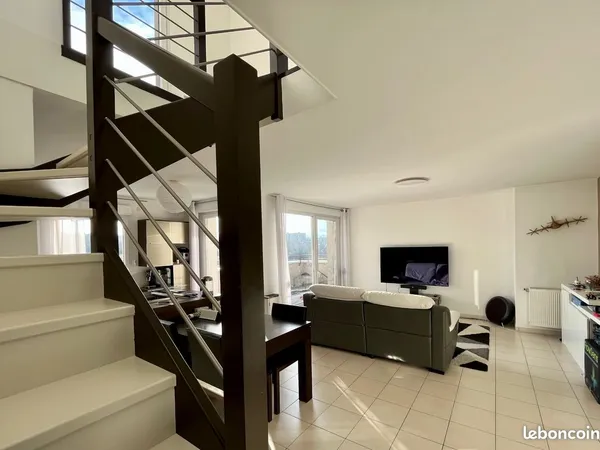 Duplex T4 dernier étage, vue parc, 3 terrasses, garage VE, parking sous-sol 