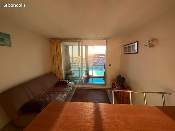 Appartement meuble balcon lac 