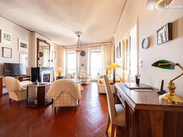 Appartement 6 pièces 140 m² 