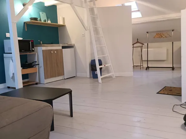 Studio neuf meublé et équipé de 41m² 
