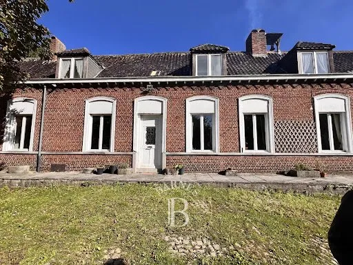 Ferme 12 pièces 300 m²