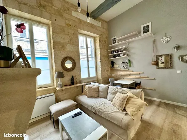 ⭐️ Coup de coeur Chartrons : T3 Duplex, 57 m2 calme et cosy 