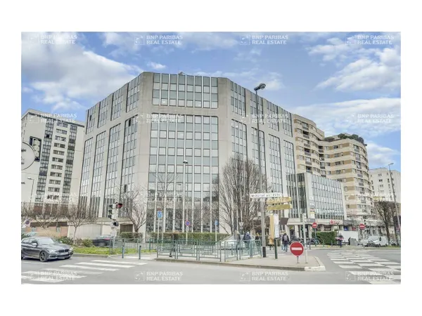 Bureaux 380 m² 