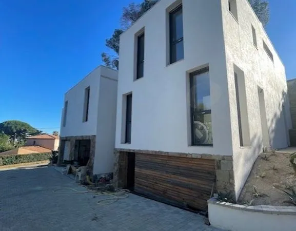Maison de luxe 4 pièces 98 m² 