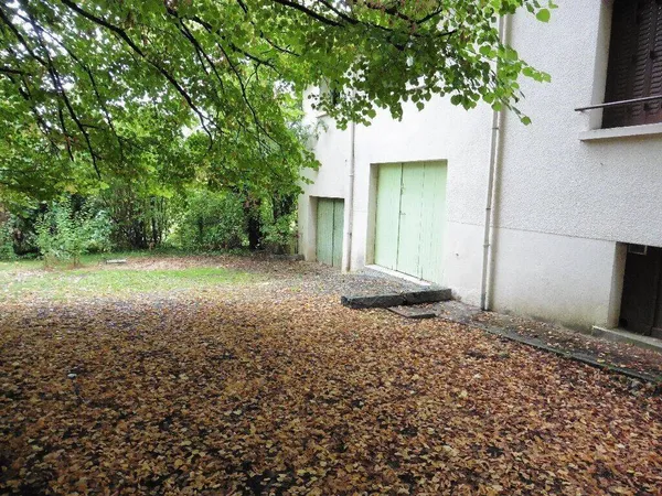 Parking - Garage Location Limoges   50€