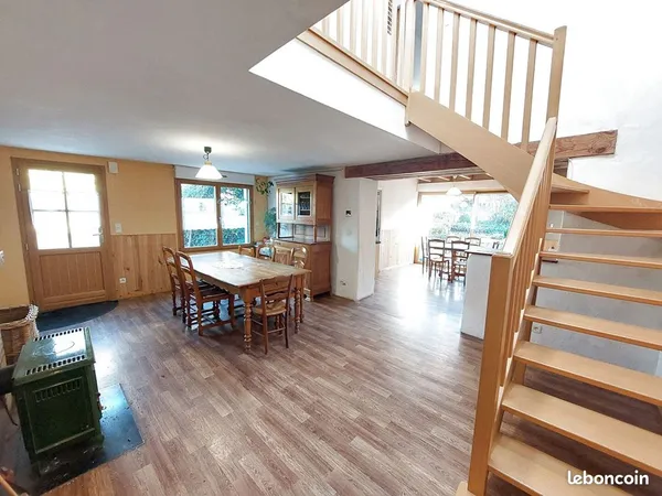 Maison 5 pièces 118 m² 
