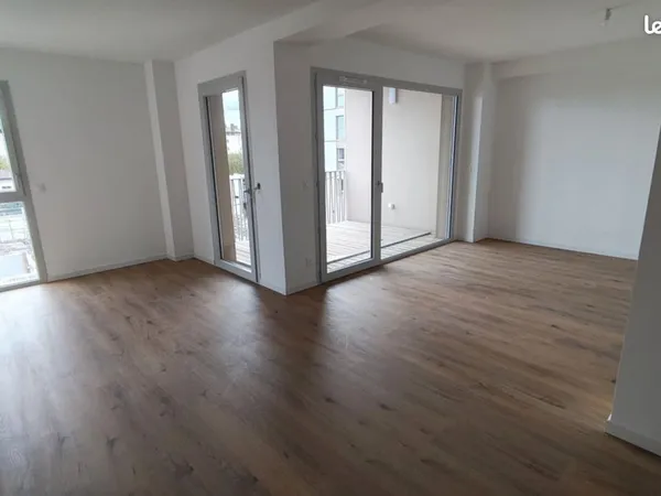 Triplex 5 pièces 133 m² 