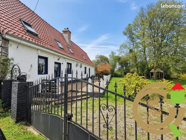 Propriété 6 pièces 107 m² 