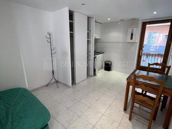 Appartement 1 pièce 18 m² 