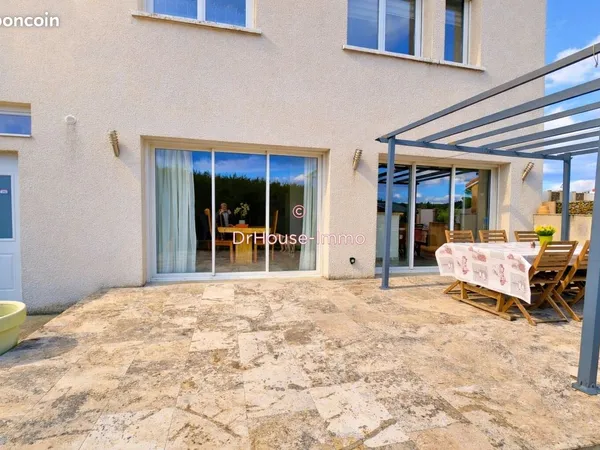 Maison 6 pièces 140 m² 