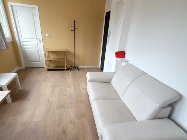 A louer appartement F2 