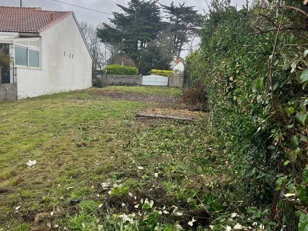 Terrain Préfailles 