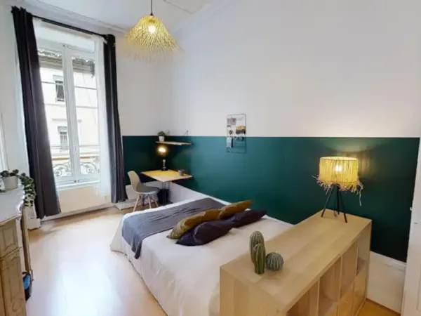 Loue chambre en colocation meublée et équipée 