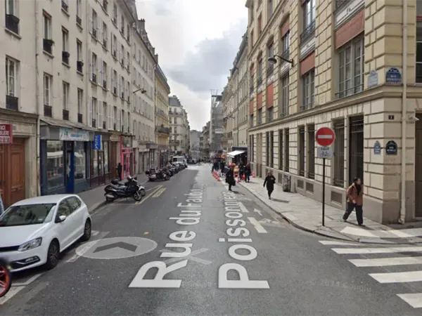 Local commercial - FAUBOURG POISSONNIERE - 110 m2 
