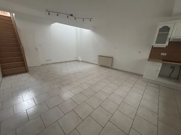 Maison Location Saint-Pol-sur-Ternoise 4p 76m² 550€