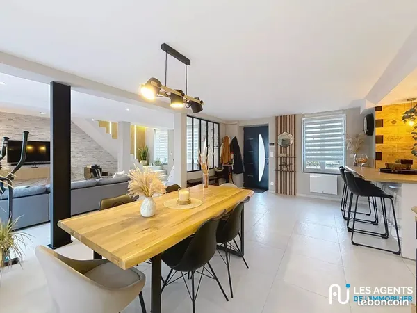Maison 5 pièces 152 m² 