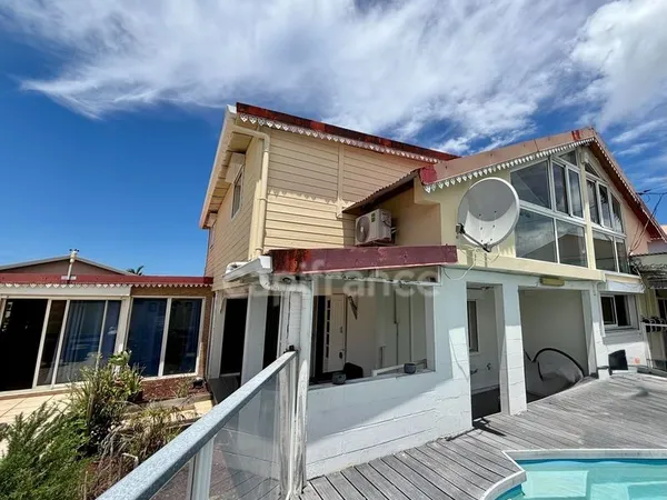 Villa 10 pièces 257 m² 